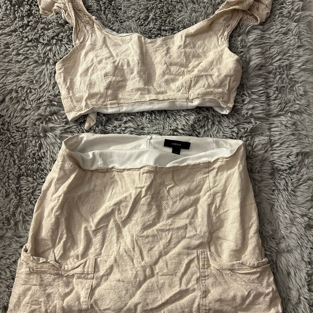 Aqua Cream Textured Garment